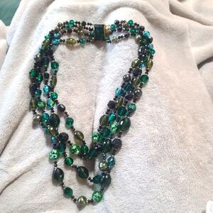 Hattie Carnegie multi-strand Murano glass beaded necklace. Vintage mid century.